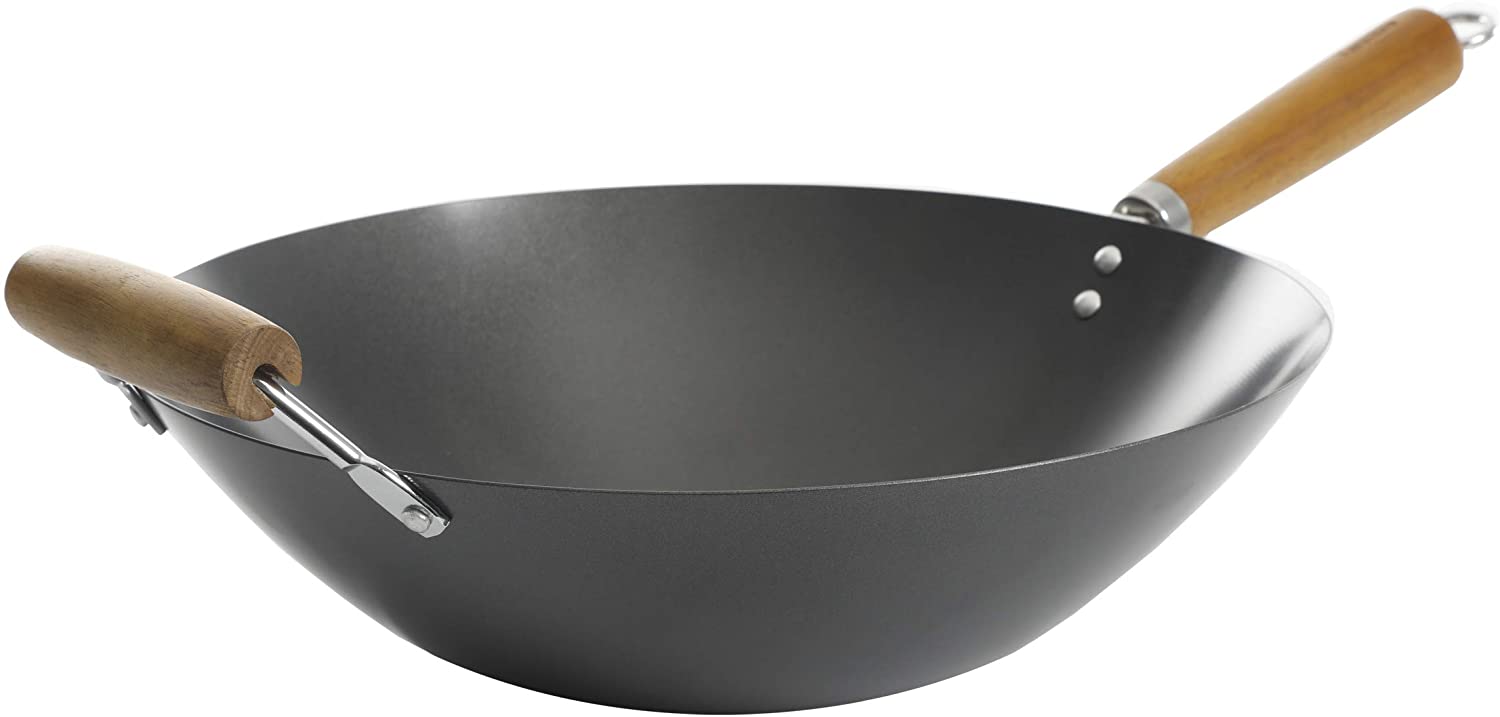 black wok with wooden handle