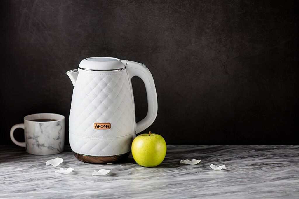 Quilted Stainless Steel Kettle